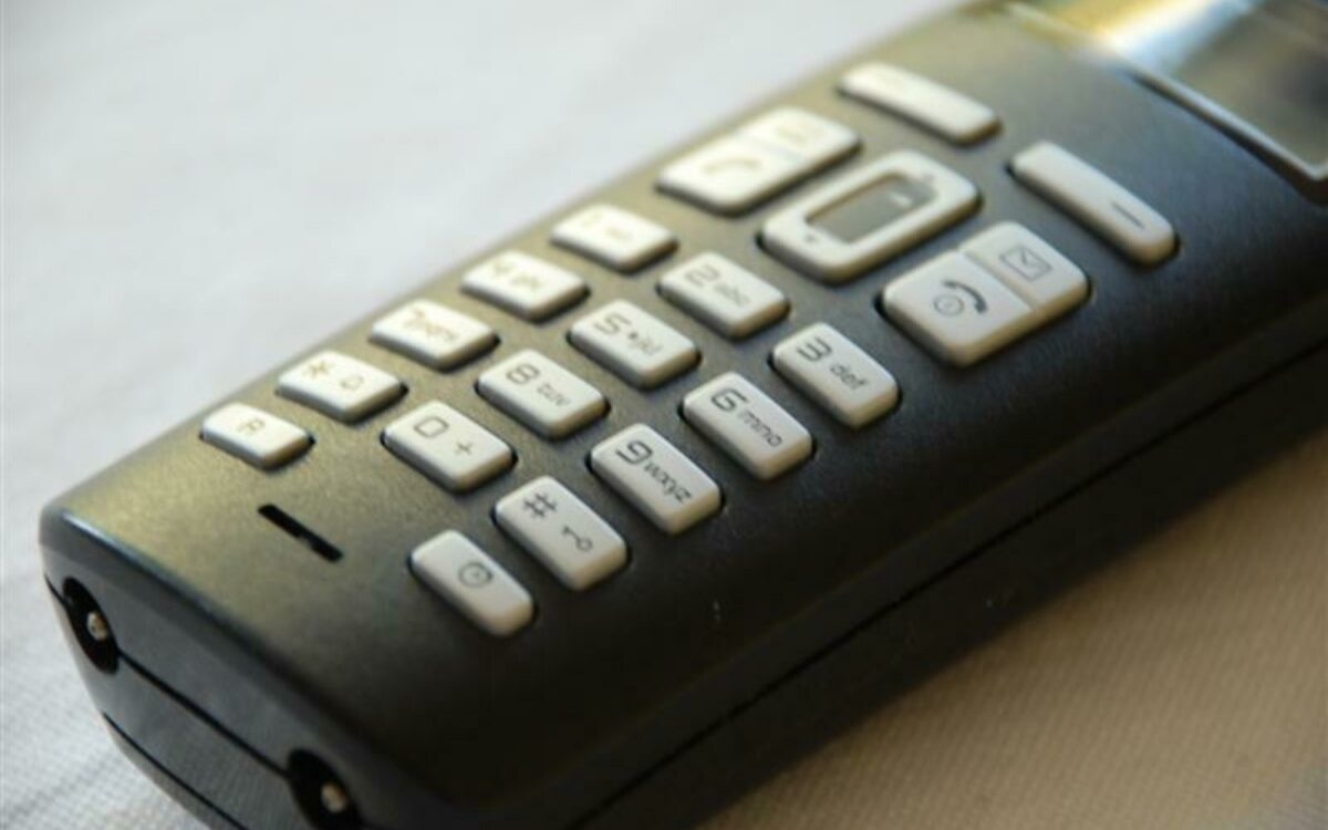 1606461068telefon 1 foto fh 1606461068telefon 1 foto fh